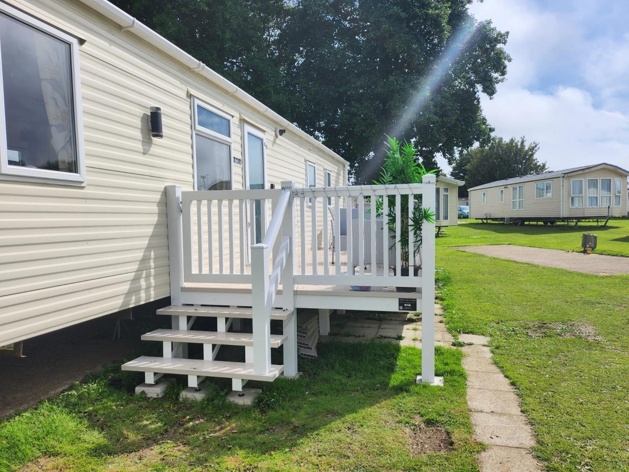 Hotel D & A Short Breaks - St Margarets Bay, Dover Saint Margaretʼs at Cliffe Zimmer foto